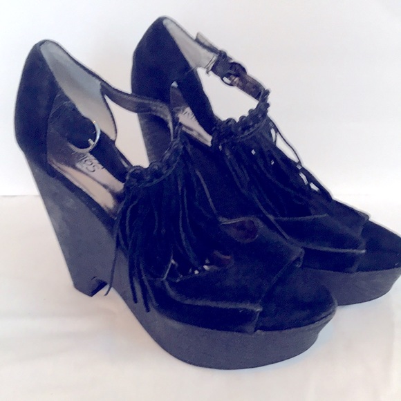 Carlos Black suede wedge platform with tassel/fringe - Picture 3 of 6